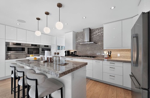 Hollywood Hills West House | Hollywood Hills Retreat Pool + Spa + Outdoor Dining + Views | Skyline Chalet