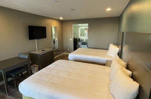 Lincoln Acres Hotel | Hotel Milagro