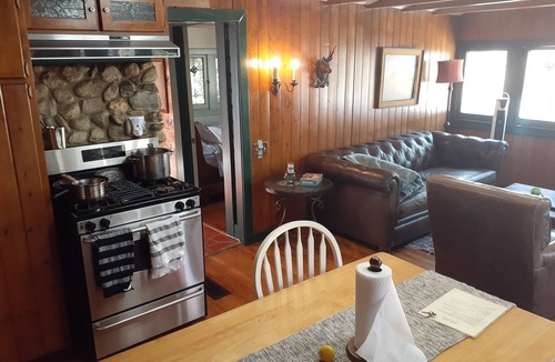 Sylmar House | Idyllic rustic country house for extended stay over 30 days ideal for World cup