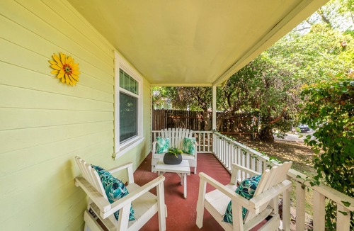 Mid Central House | Jie choice's - Pasadena 2b1b Peace Pad