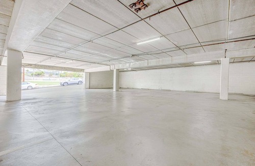 San Clemente Apartment | King Bed Walkin|San Clemente