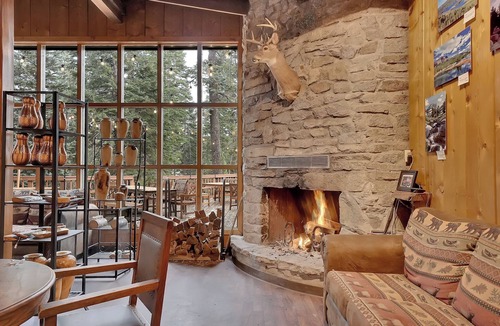 Kit Carson Cabin | Kit Carson Lodge