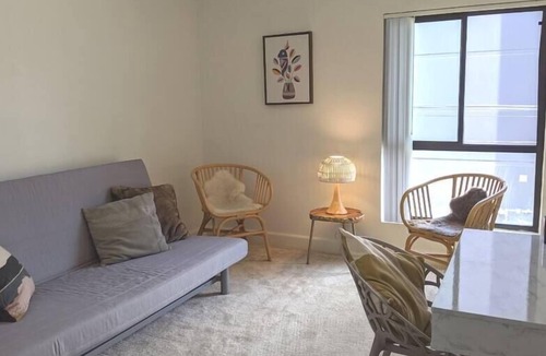 El Segundo Apartment | LA Modern 3 Bed & 2 Bath near Beaches - El Segundo