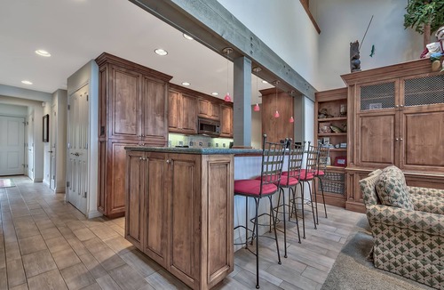 South Lake Tahoe House | Lakefront Beauty + On Water, Lakeland Village #610