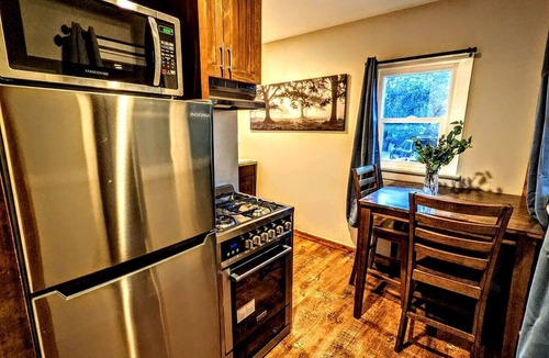Pauma Valley Cabin | Lakeside Retreat for You and Your Pet: Santa Ysabel Glamping