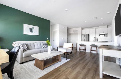 Santa Rosa Apartment | Landing | Beautiful 2BD, Courtyard, Gym