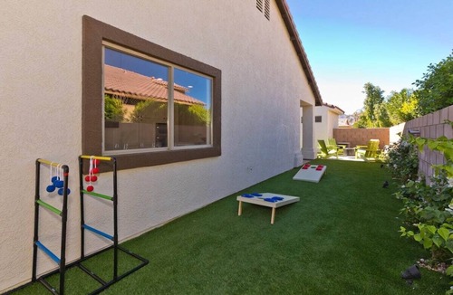 Indio House | 🌵Live La Dolce Vita!🌵Modern desert home with private Pool, Spa & Casita