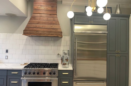 Inner Sunset House | Location, Location! Large 3BR, 3BA SFH 1 block from GGP!