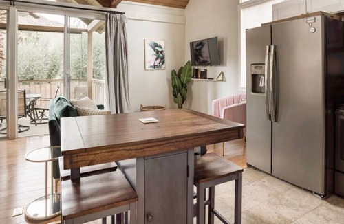 Indian Wells Condo | Lovely Studio with full Kitchen and Pool