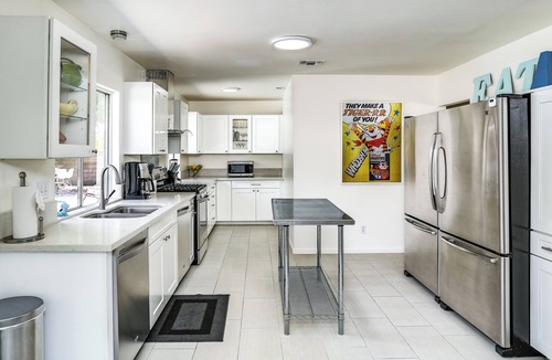 Palm Springs House | Luring Palms Oasis - A Ryson Property