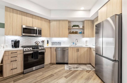 Santa Ana Heights Apartment | Lux Retreat | Heart of South Coast | Top Amenities