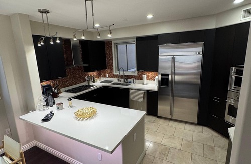 Downtown Condo | Luxurious fully furnished 2-bedroom 2.5 bath condo in enchanting Glendale CA