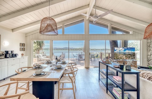 Lower Lake House | Luxurious lakefront with views, deck, spa & your private dock