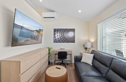 Simi Valley Apartment | Luxury 1BR Suite Kitchen, Fireplace, Laundry, BBQ
