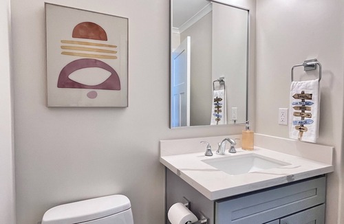 Pasadena House | Luxury 2B/2.5B Minutes from Old Town Pasadena