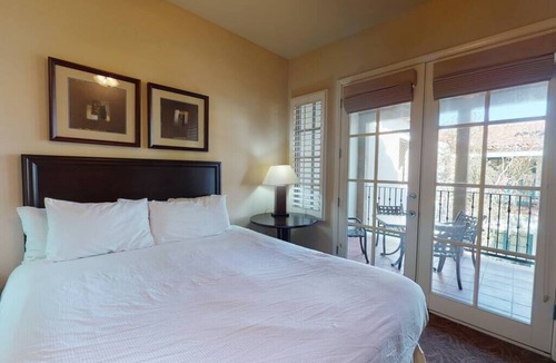 La Quinta Apartment | LV102 Upstairs 1 Bedroom Legacy Villa