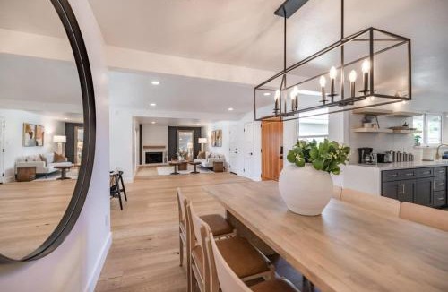 Fullerton House | Marbella Lane - Cozy Modern Home w Relaxing Design & Pool