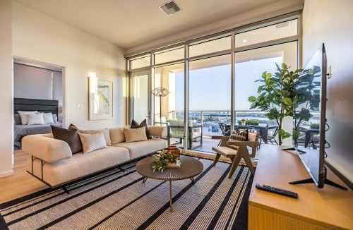 Waterfront Apartment | @ Marbella Lane - Luxury Beachside 2BR