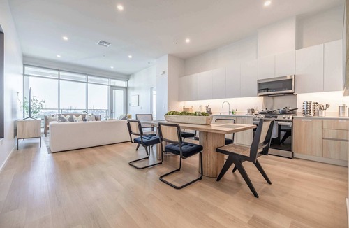 Waterfront Apartment | @ Marbella Lane - Panoramic Delight Dream Escape!