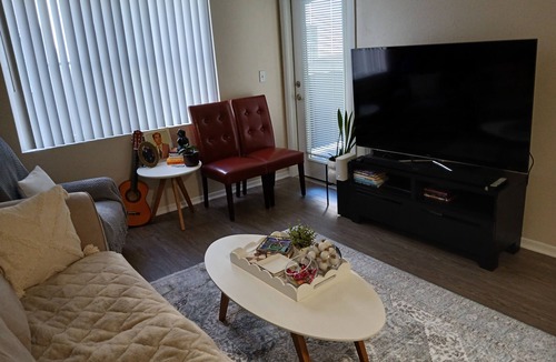 San Ramon Condo | Marvelous 1-bedroom condo with AC in sunny San Ramon