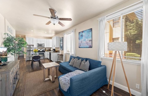 Midtown Sacramento Apartment | Midtown Charm 5 min to Cafés, Downtown & Capitol