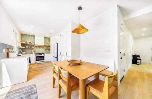 Ivey Ranch - Rancho Del Oro House | Mins To Beach! Jr. Olympic-Size Pool, Spa, Tennis