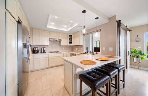 Corona del Mar House | Mins To Beach, Perfect For Families, Amazing Views