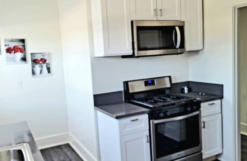 Park Mesa Heights Apartment | Modern 2 bed 2 bath Paradise - Mins. from LAX & SOFI