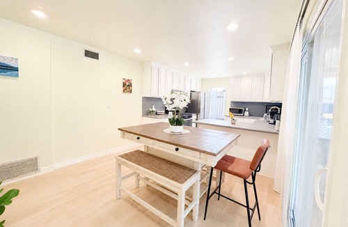 Rowland Heights House | Modern 2BR Guest House Near Disneyland & LA