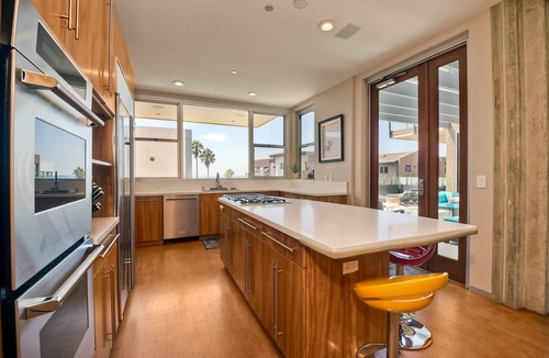 Cardiff-by-the-Sea House | Modern Coastal Luxury Home with Ocean Views & Pool
