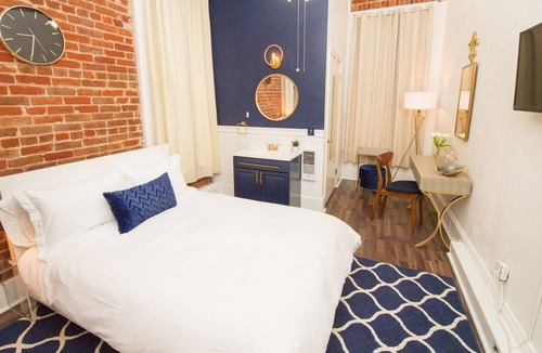 East Village House | Modern Loft in the Heart of Downtown San Diego