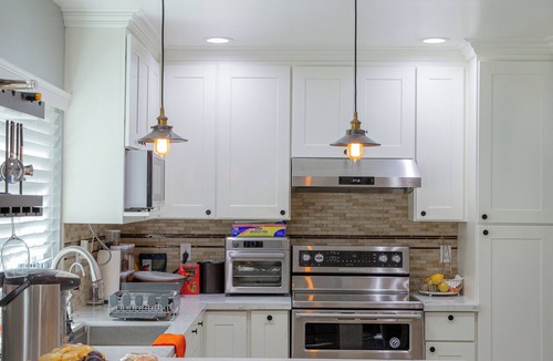 Silver Creek House | Modern, Luxury & Cozy 3 Beds/2 Baths Home in Evergreen
