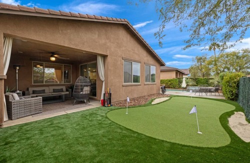 Indio House | Modern Luxury Oasis · Modern Luxury Oasis W/Pool&Jacuzzi-Near Coachella