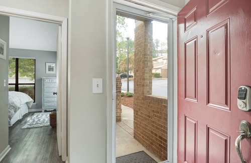 McAlpine House | Modern Spacious 2BR w/King Bed & Private Patio (So CLT)