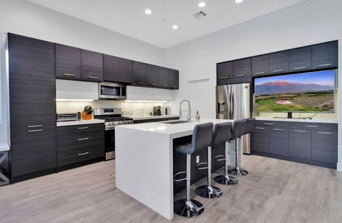 Cathedral City Villa | Multi month discount,luxury,entertaining +relaxing