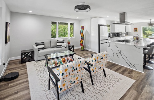 Lodge Hill House | New Listing-A Woodland Escape-Call for Monthly Rates