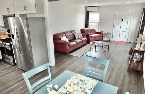 Belmont Heights House | New Remodel, Minutes to Beach, Perfect for 2
