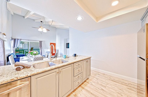 Balboa Peninsula Condo | Nice Balboa hidden gem with a private balcony & a view