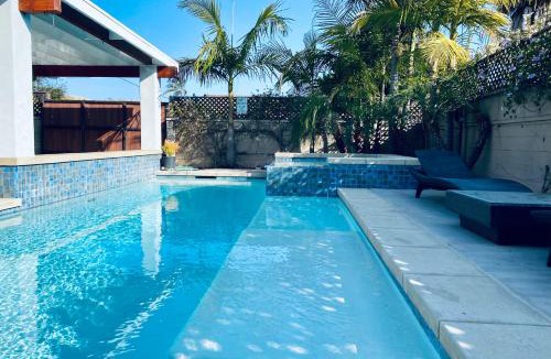 Venice House | Oasis with pool and music studio by BENVENU