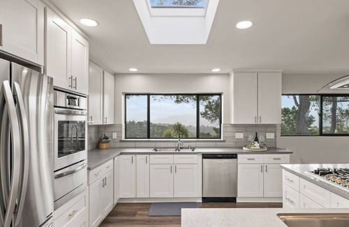 Carmel House | Ocean View 4 Bed 3 Bath Updated Home 30 night min