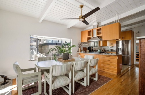 The Strand House | Ocean View Home | Walk to Beach | Near Downtown