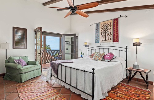 West Mesa House | Ocean View Steps To Beach Sleeps 6