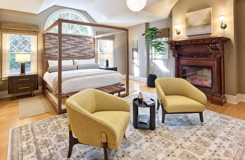 Calistoga Hotel | Okaeri