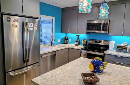 Pacific Beach Condo | Pacific Beach Oceanview @ See the Sea - 5⭐ Remodeled, Jacuzzi, Family Friendly