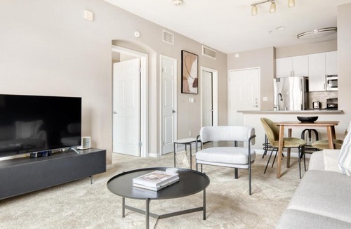 Pasadena Apartment | Pasadena 1br w gym pool nr Colorado Ave LAX-858