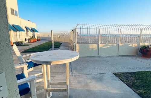 Huntington Beach Condo | Pearl Beach Condo - 3 feet from the sand!