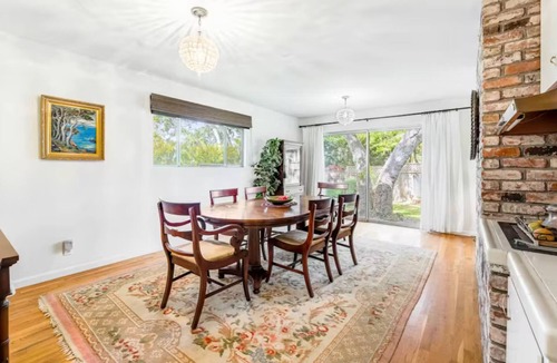 Del Monte Forest House | Pebble Beach-Near Beach and Golf-Cute and Cozy.
