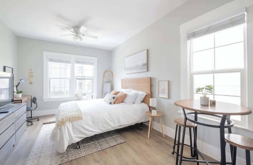 Little Italy Apartment | Perfect Downtown Studio | Steps to Little Italy!