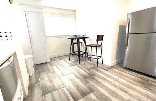 Alamitos Beach House | Perfect for Cruisers and beach lovers! Plus NO cleaning fees!