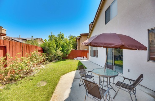 Los Angeles House | Pet-Friendly Hawthorne Home: Patio & Fenced Yard!